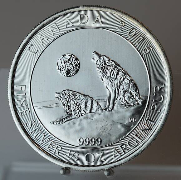 KANADA 2 Dollars 2016 Canadian Grey Wolf