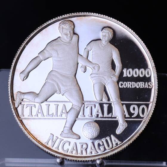 NICARAGUA 10000 Cordobas 1990 Fußball-WM 1990 in Italien