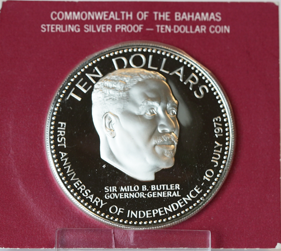 BAHAMAS 10 Dollars 1974 Sir Milo Boughton Butler PP