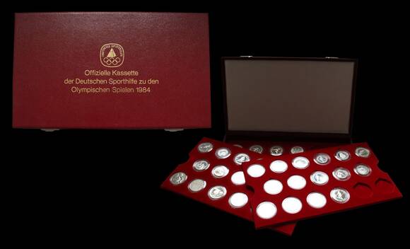 OLYMPISCHE SPIELE 1984 tolle Silbersammlung mit 39 Silbermünzen OLYMPISCHE SPIELE 1984 tolle Silbersammlung mit 39 Silbermünzen